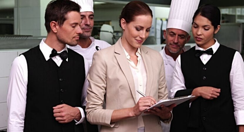 Como é a lei trabalhista para restaurantes?