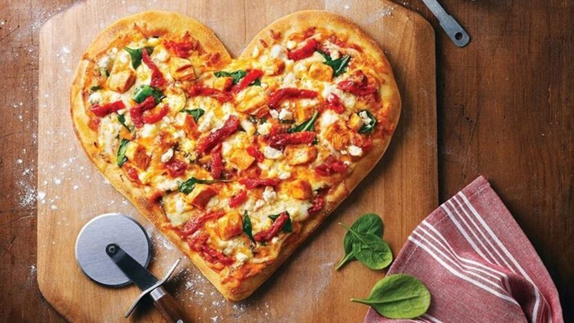 Pizza em formato de coração - Forno para pizzaria - SAIPOS - sistema para restaurante