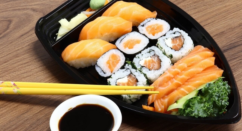 Saiba como faturar com um sushi delivery