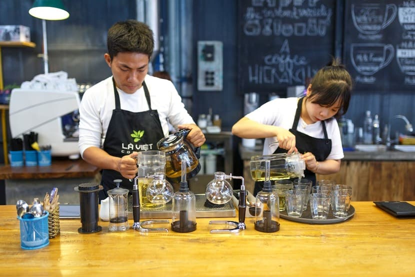 processo de produção em um restaurante funcionários