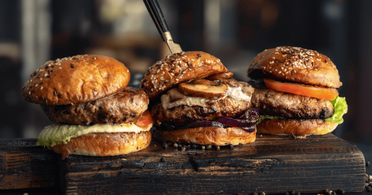 Imagem do artigo Cardápio hamburgueria: 6 dicas para um menu de sucesso!
