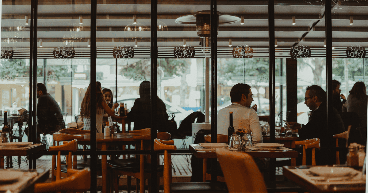 Imagem do artigo Cardápio para restaurante: maximize suas vendas em 6 passos!