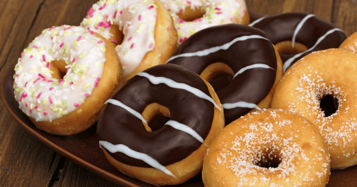 Imagem do artigo Slogan para doceria: 55 ideias INCRÍVEIS para te inspirar!