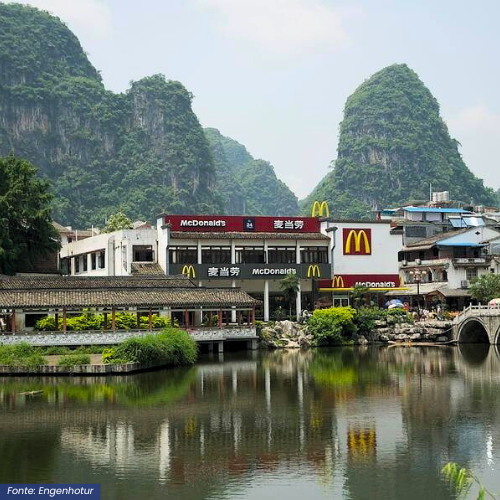 mcdonalds entre as montanhas em Yangshuo china Os 6 restaurantes mais inusitados do McDonald’s