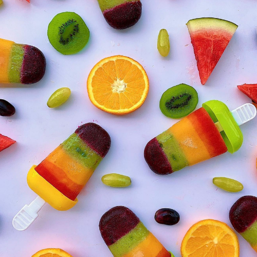 composição de picolés naturais de frutas 