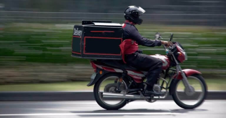 Delivery de comida movimenta R$10 bilhões por ano